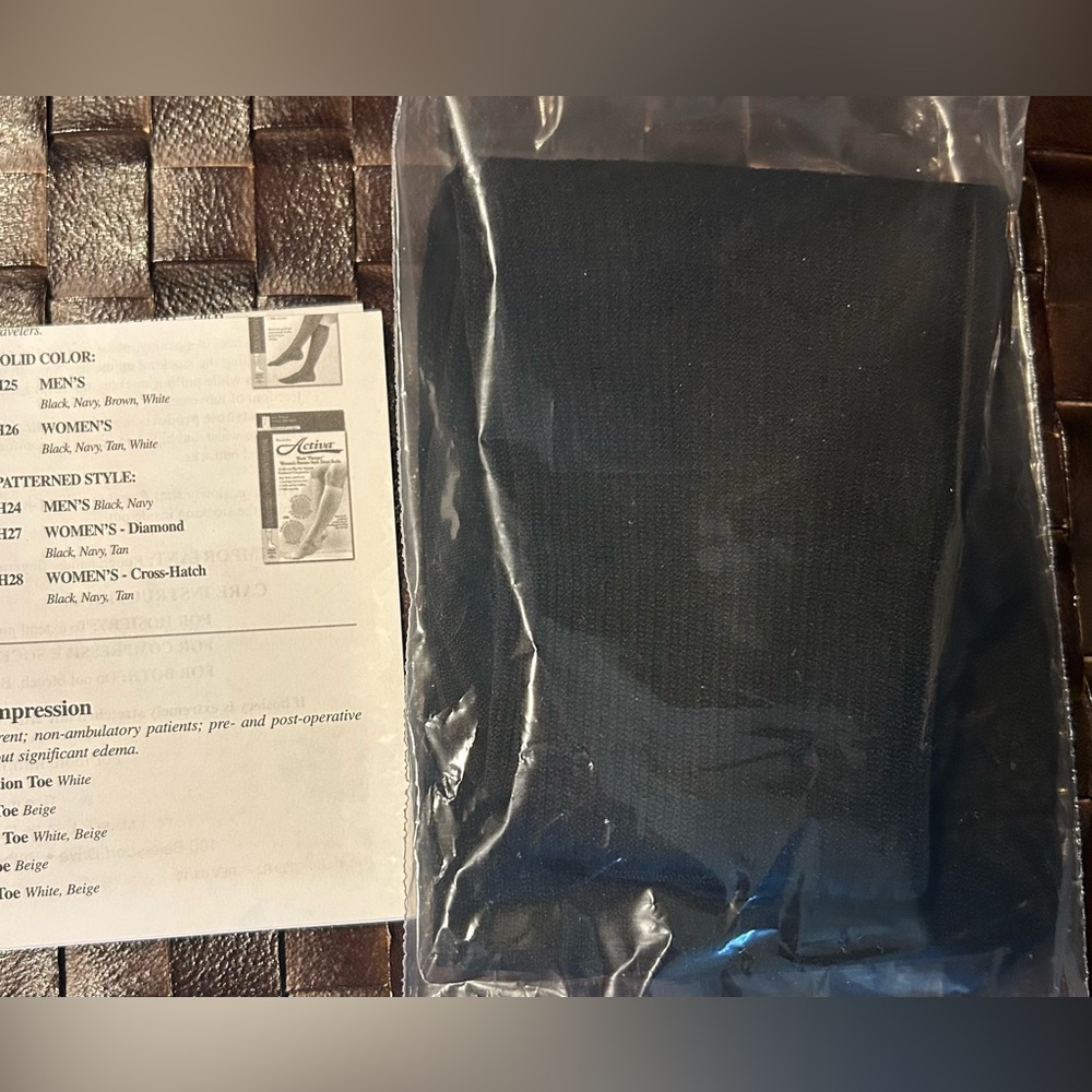 Activa Men’s Dress Socks 20-30 mmHg Compression Black Medium NIB - Picture 5 of 5